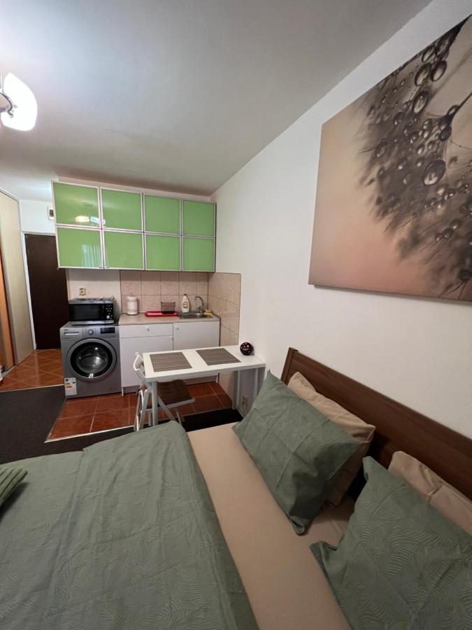 Kenzia Prive Apartment Bucharest Luaran gambar